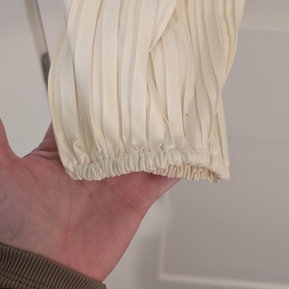 Japna Cream Pleated V-Neck Blouse - Picture 2 of 7